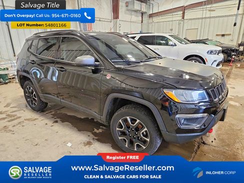 Used 2020 Jeep Compass Trailhawk AWD/4WD image 5