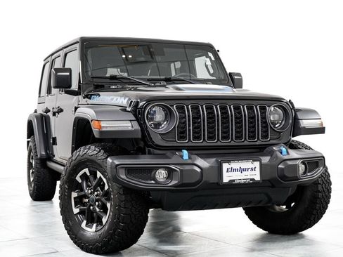 Used 2024 Jeep Wrangler Unlimited Rubicon 4xe AWD/4WD image 3