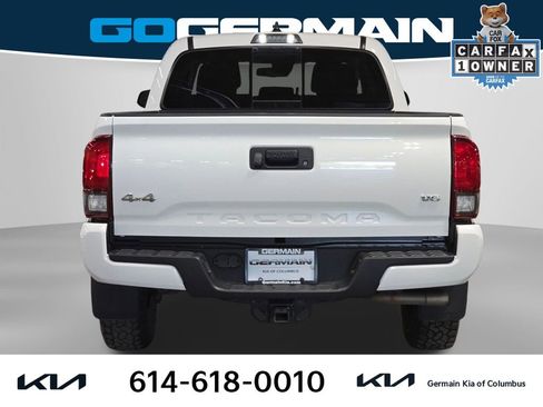 Used 2021 Toyota Tacoma SR5 w/ Technology Package AWD/4WD image 9