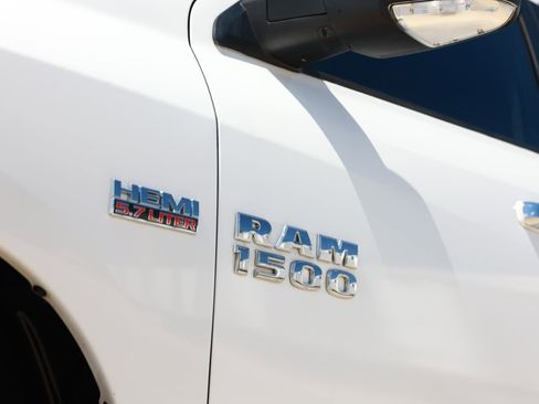 Used 2018 RAM 1500 Big Horn AWD/4WD image 43