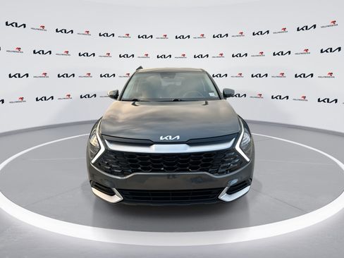 Certified 2023 Kia Sportage EX FWD image 3