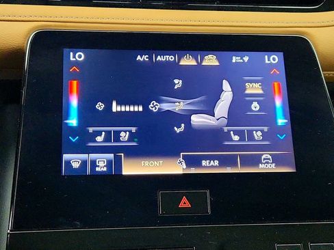 Used 2026 INFINITI QX80 Sensory AWD/4WD image 17