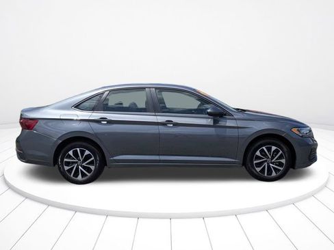 Used 2024 Volkswagen Jetta S FWD image 2