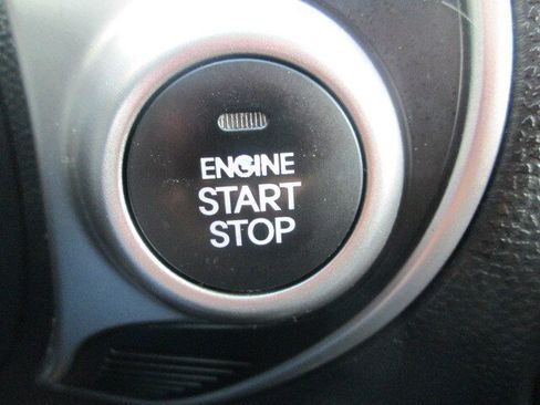 Used 2013 Hyundai Tucson Limited w/ Premium Pkg image 23