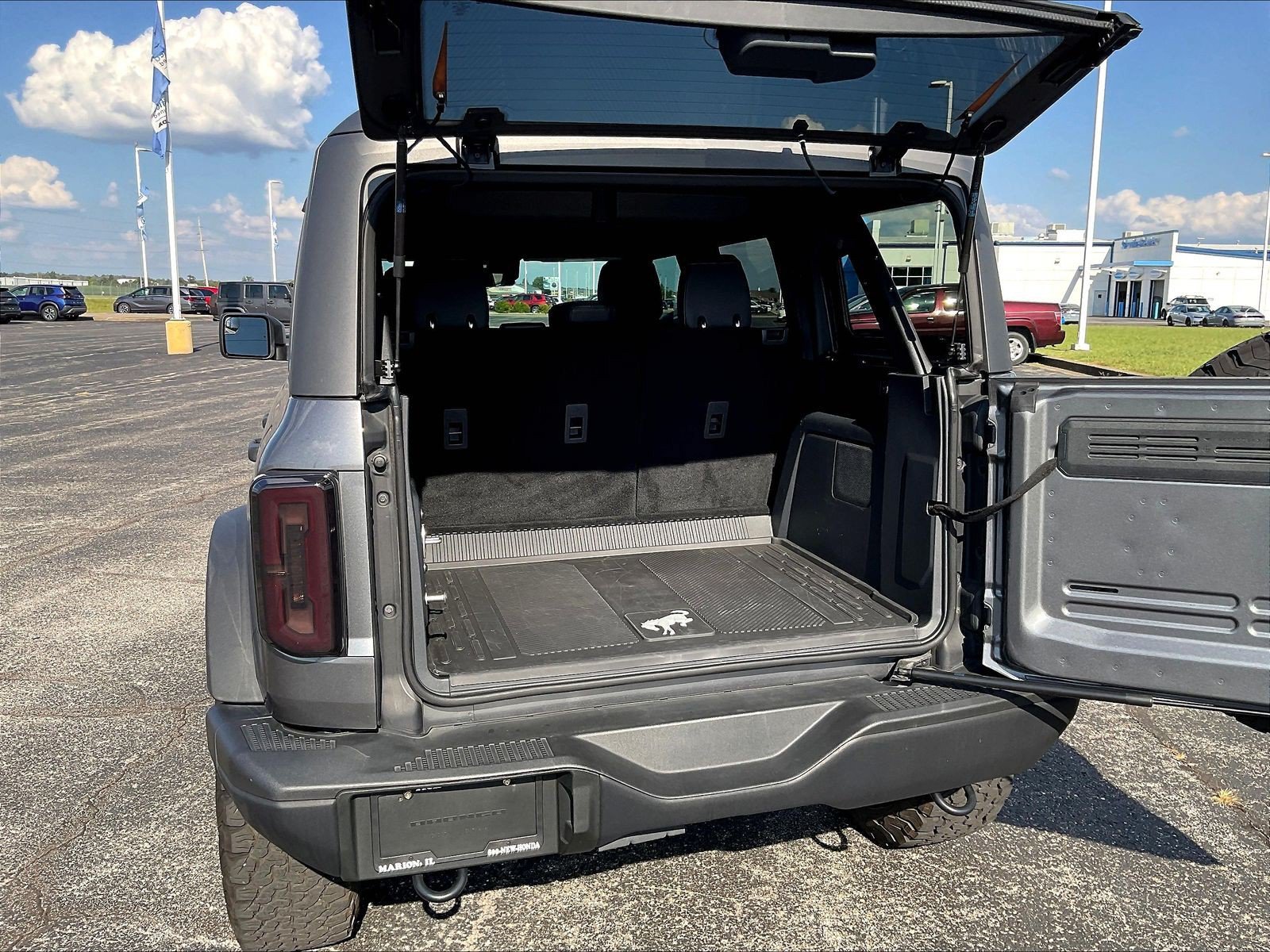 Used 2024 Ford Bronco Badlands AWD/4WD image 16