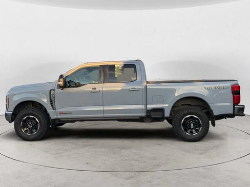 Used 2025 Ford F350 Lariat w/ Tremor Off-Road Package AWD/4WD image 8