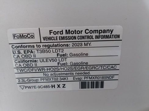 Used 2023 Ford Explorer Limited image 18