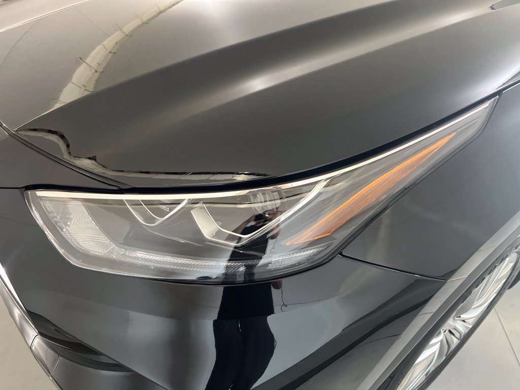 Used 2026 Toyota Highlander Platinum AWD/4WD image 37