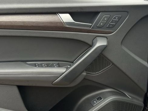 Used 2024 Audi Q5 2.0T Premium Plus AWD/4WD image 24