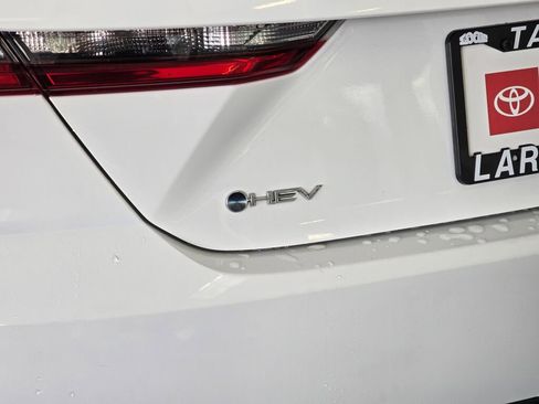 Certified 2025 Toyota Camry SE image 13