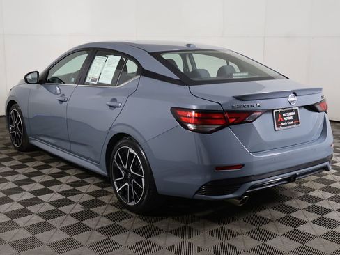 Used 2024 Nissan Sentra SR FWD image 8