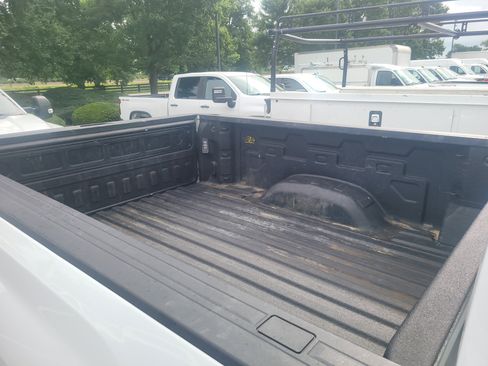 Used 2024 Chevrolet Silverado 2500 Custom w/ Custom Convenience Package AWD/4WD image 23