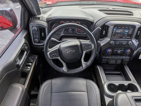 Used 2021 Chevrolet Silverado 1500 LT Trail Boss w/ Convenience Package II AWD/4WD image 15