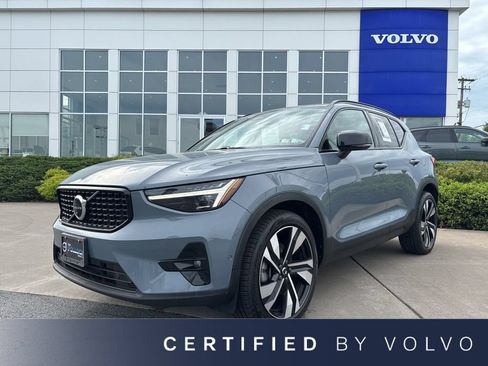 Certified 2023 Volvo XC40 B5 Ultimate w/ Protection Package Premier AWD/4WD image 1