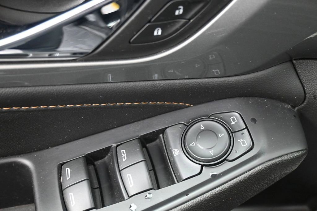Used 2021 Chevrolet Traverse RS w/ LPO, Floor Liner Package AWD/4WD image 31