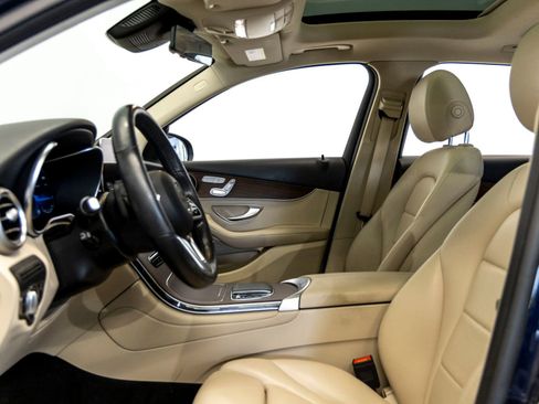 Used 2022 Mercedes-Benz GLC 300 4MATIC image 14