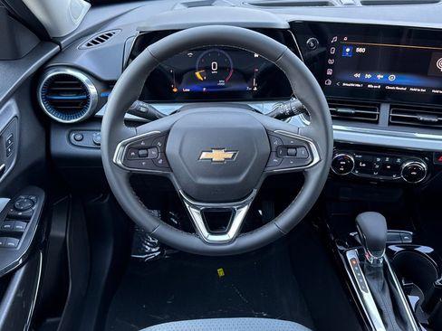 New 2026 Chevrolet Trax LT w/ Driver Confidence Package image 13