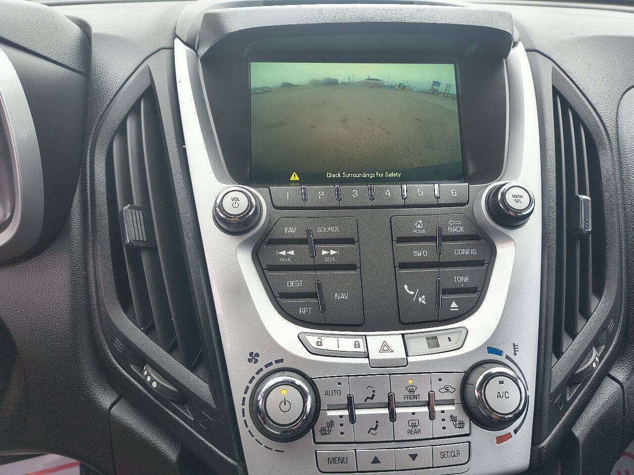 Used 2014 Chevrolet Equinox LTZ AWD/4WD image 20