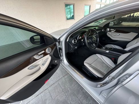 Used 2018 Mercedes-Benz C 300 Sedan image 10