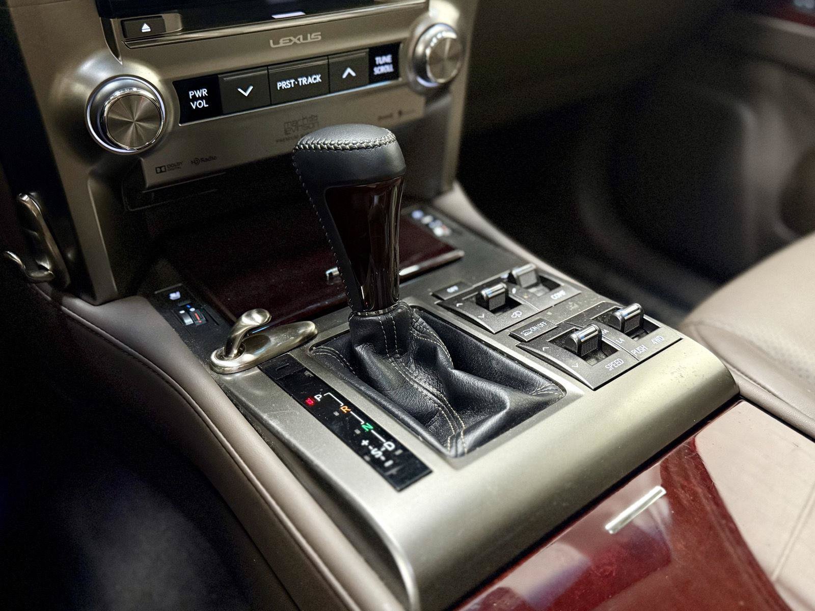 Used 2016 Lexus GX 460 Luxury AWD/4WD image 25