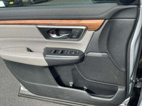 Used 2018 Honda CR-V Touring image 27