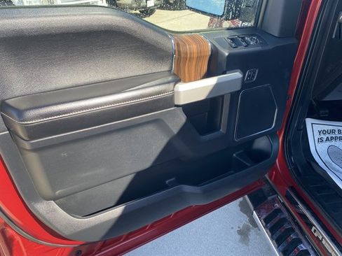 Used 2015 Ford F150 Lariat AWD/4WD image 19