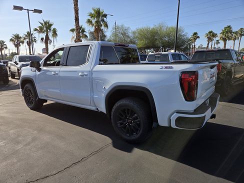 New 2025 GMC Sierra 1500 Elevation image 3