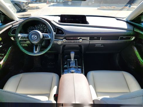 Used 2025 MAZDA CX-30 2.5 Turbo w/ Premium Plus Pkg image 8