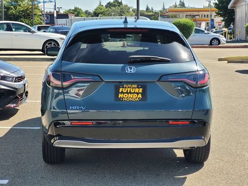 New 2027 Honda HR-V EX-L image 6