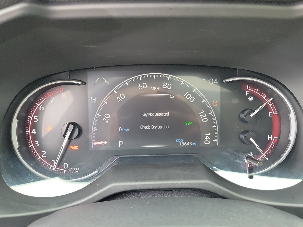 Used 2025 Toyota RAV4 XLE w/ Convenience Package AWD/4WD image 13