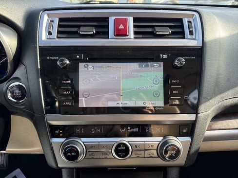 Used 2016 Subaru Outback 2.5i Limited image 35