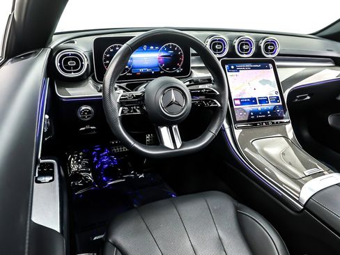 Used 2024 Mercedes-Benz CLE 300 CLE 300 4MATIC Coupe image 5