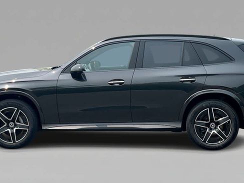 Used 2026 Mercedes-Benz GLC 300 4MATIC image 5