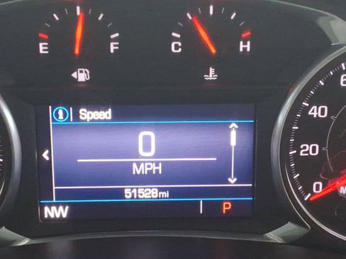 Used 2021 GMC Terrain SLE w/ Driver Convenience Package image 13