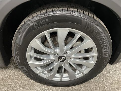 Used 2024 INFINITI QX50 Luxe image 18