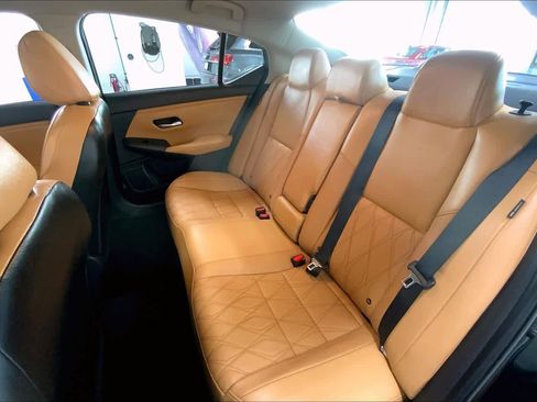 Used 2021 Nissan Sentra SV w/ SV Premium Package image 28