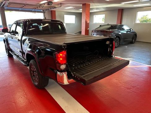 Used 2023 Toyota Tacoma SR5 AWD/4WD image 25