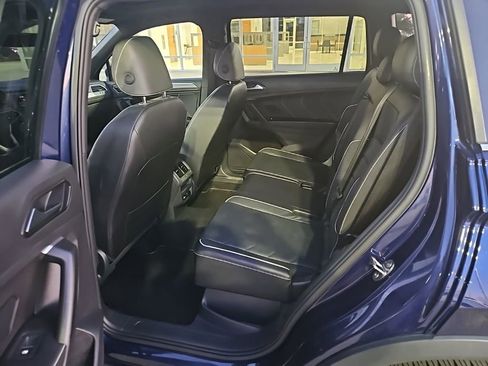 Used 2024 Volkswagen Tiguan SEL R-Line image 27