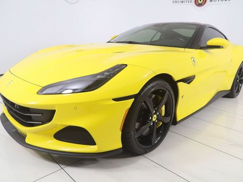 Used 2022 Ferrari Portofino M RWD image 99