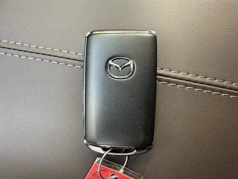 New 2025 MAZDA CX-30 2.5 Turbo w/ Premium Package image 32