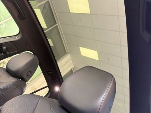 Certified 2022 Volkswagen ID.4 Pro S image 24