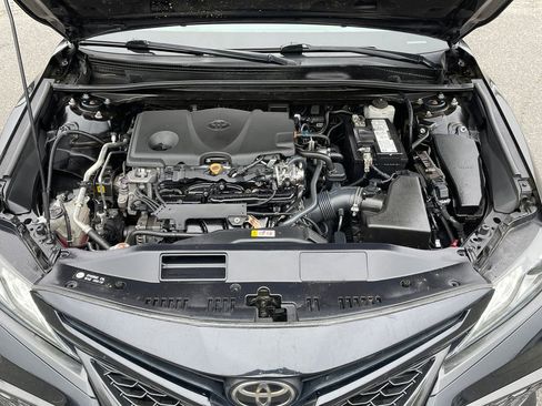 Used 2021 Toyota Camry XSE w/ Carpet Mat Package (TMS) image 11