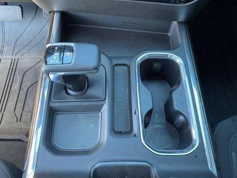 Used 2025 Chevrolet Silverado 1500 LT w/ Safety Package image 27