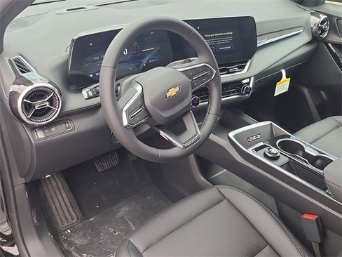 New 2026 Chevrolet Equinox LT w/ Convenience Package II image 21