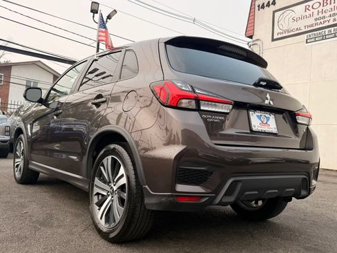 Used 2024 Mitsubishi Outlander Sport SE AWD/4WD image 8