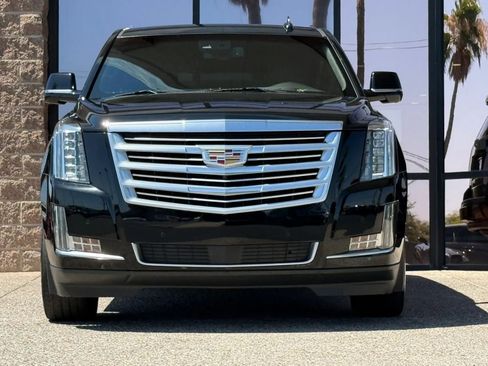 Used 2016 Cadillac Escalade Platinum AWD/4WD image 20