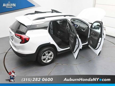 Used 2022 GMC Terrain SLE AWD/4WD image 38