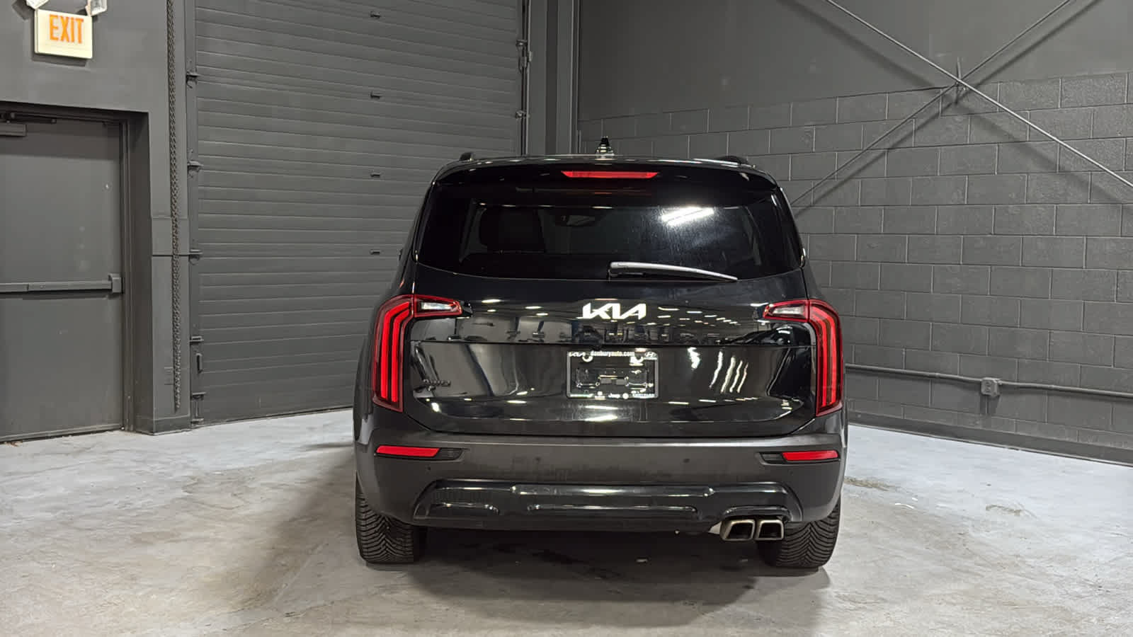 Used 2022 Kia Telluride EX w/ EX Premium Package AWD/4WD image 5