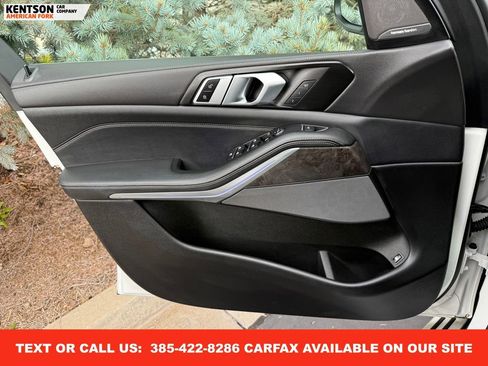 Used 2025 BMW X5 xDrive50e image 19