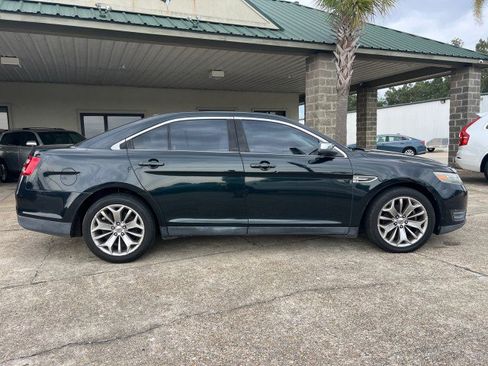 Used 2014 Ford Taurus Limited image 4